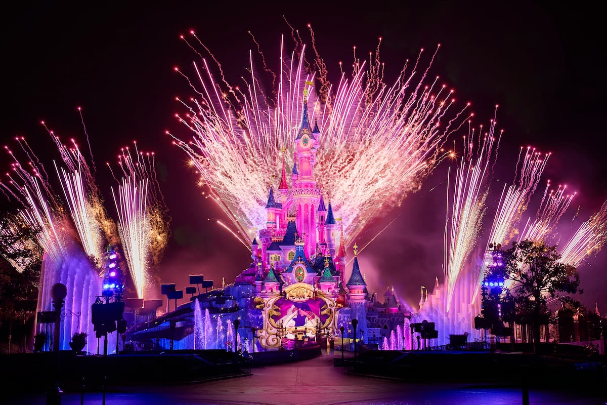 PARIGI E DISNEYLAND: CELEBRARE LA FINE DELLA PRIMA ELEMENTARE